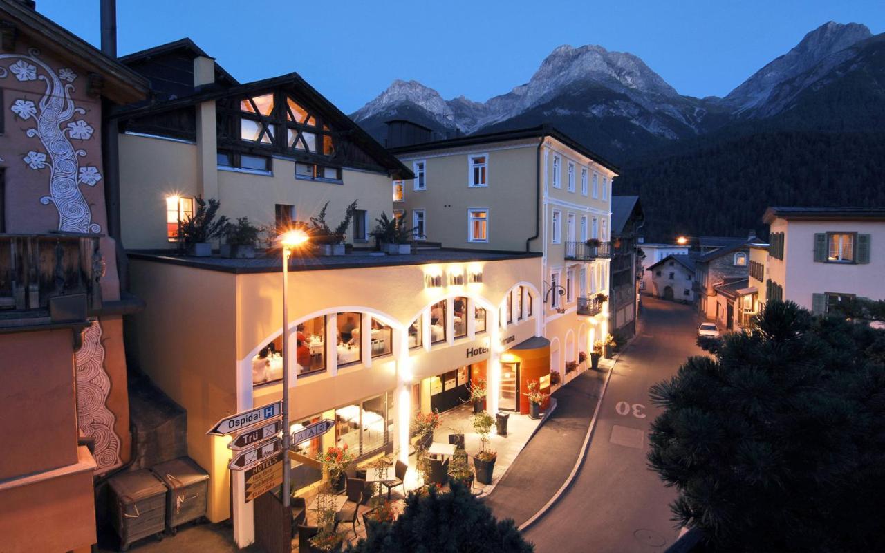 Curuna Hotel-Garni B&B Scuol Luaran gambar