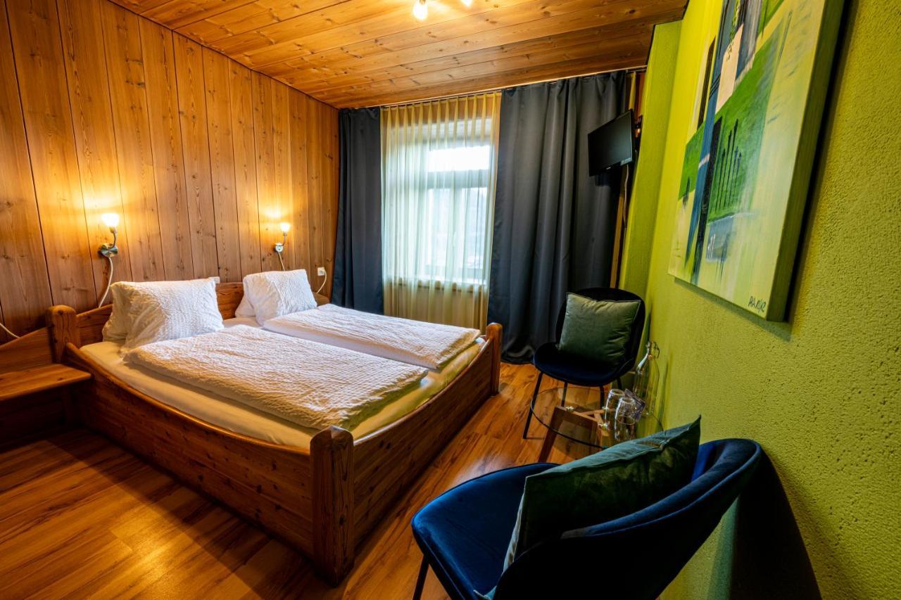 Curuna Hotel-Garni B&B Scuol Luaran gambar